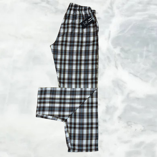 Relaxed Fit Men’s Check Pants for Daily Use